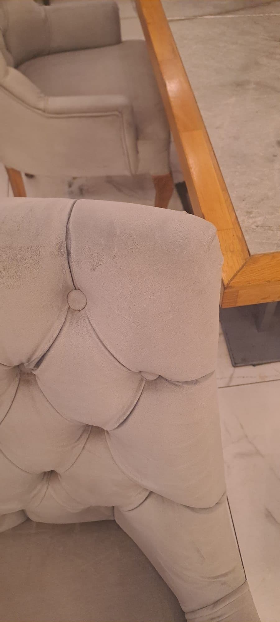 Koltuk yıkama sonrası parlak dokular