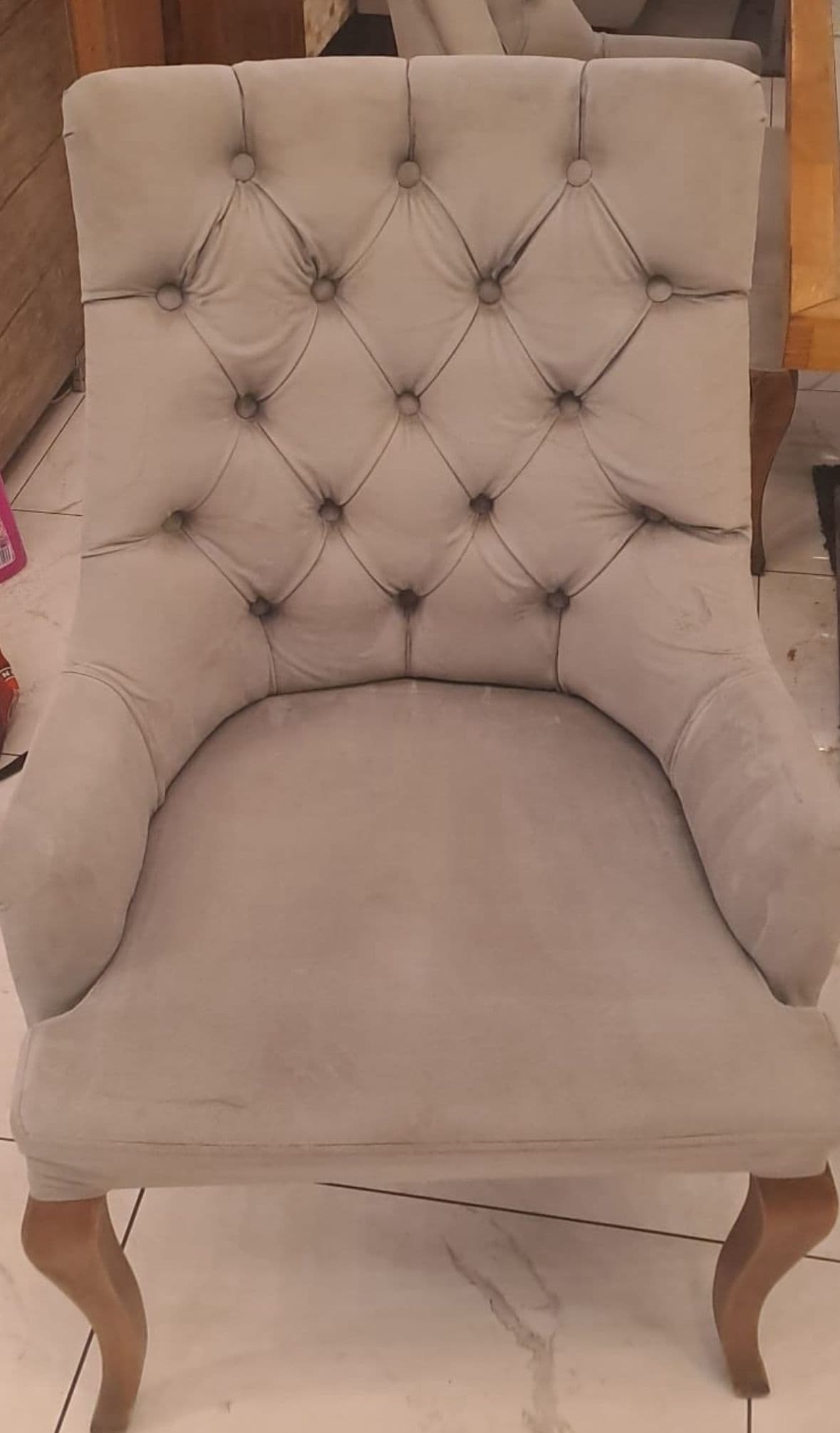 Araç koltuğu detaylı temizliği